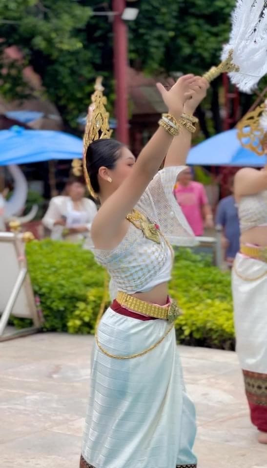 การแสดงรำไทย #5